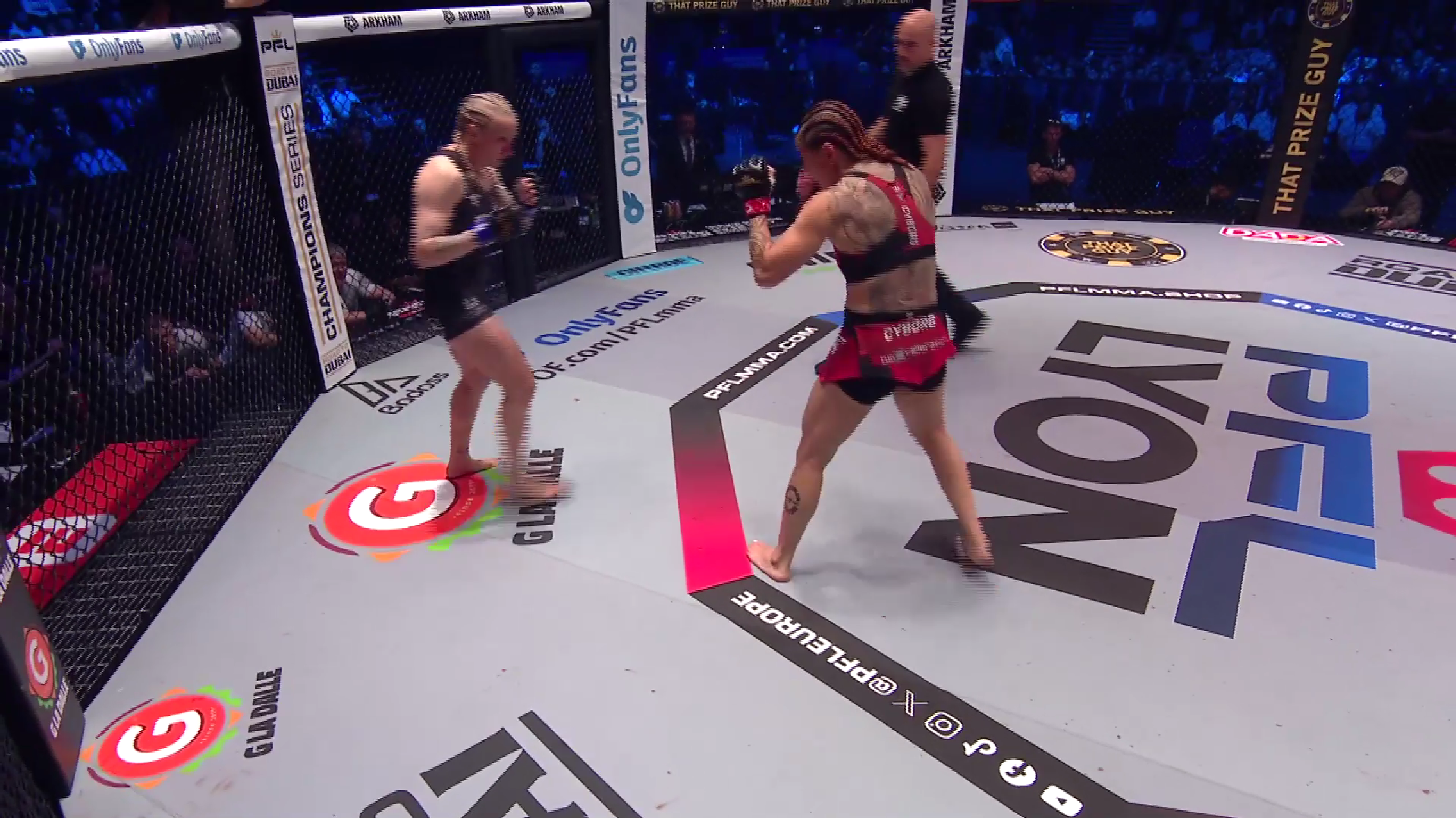 Cris Cyborg vs. Sara Collins Highlights
